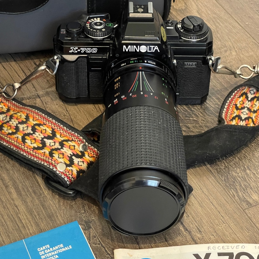 Minolta X-700 35mm SLR Film Camera Bundle with Albinar Lenses Flash and Case5